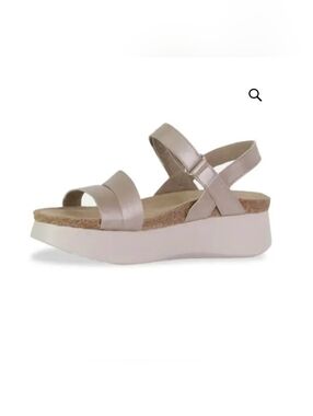 Women's Munro Juniper Sandal- Taupe Metallic NWT Size 7M